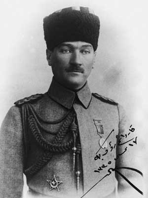MUSTAFA KEMAL ATAT�RK