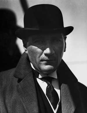 MUSTAFA KEMAL ATAT�RK