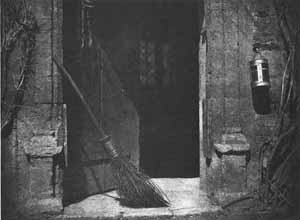 William Hanry Fox TALBOT. The open door, 1843